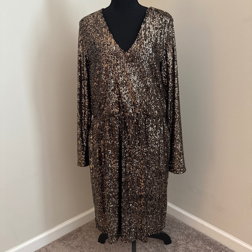 Gold formal sequined dress